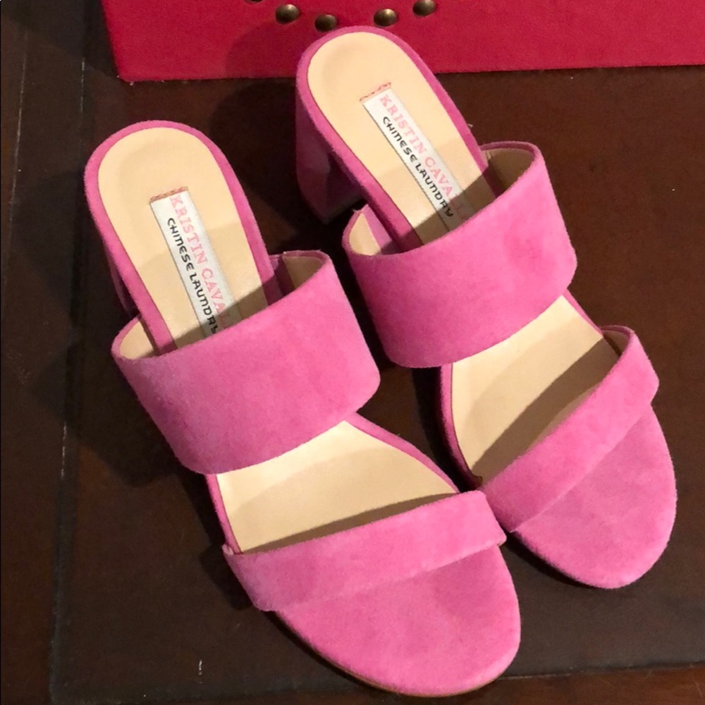 Kristin Cavallari Chinese Laundry pink suede shoe